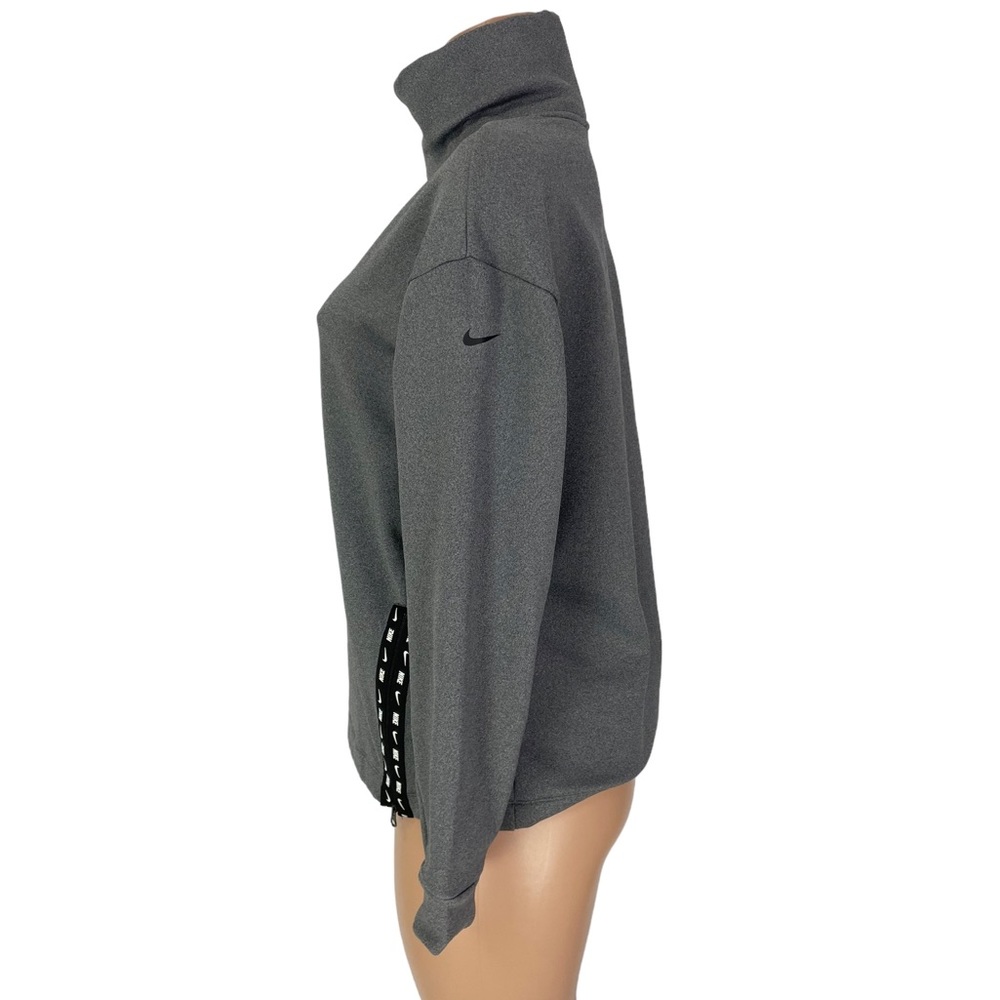 Nike Pullover - Picture 7 of 10